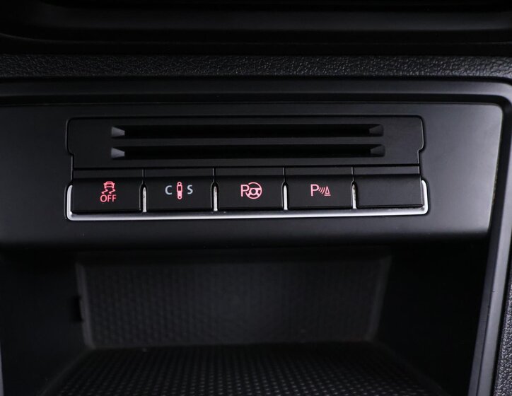 Volkswagen Tiguan SUV / Terénní 2,0 l 132 kw