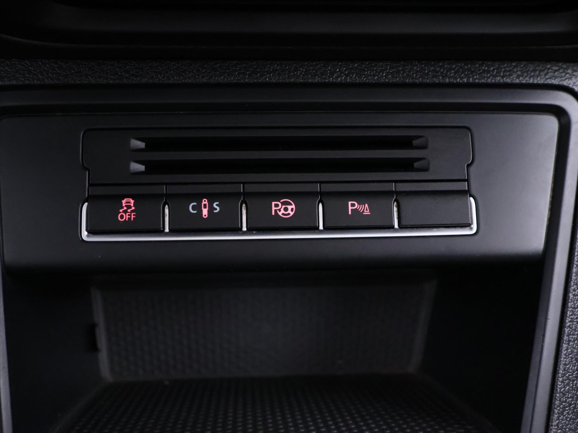 Volkswagen Tiguan SUV / Terénní 2,0 l 132 kw