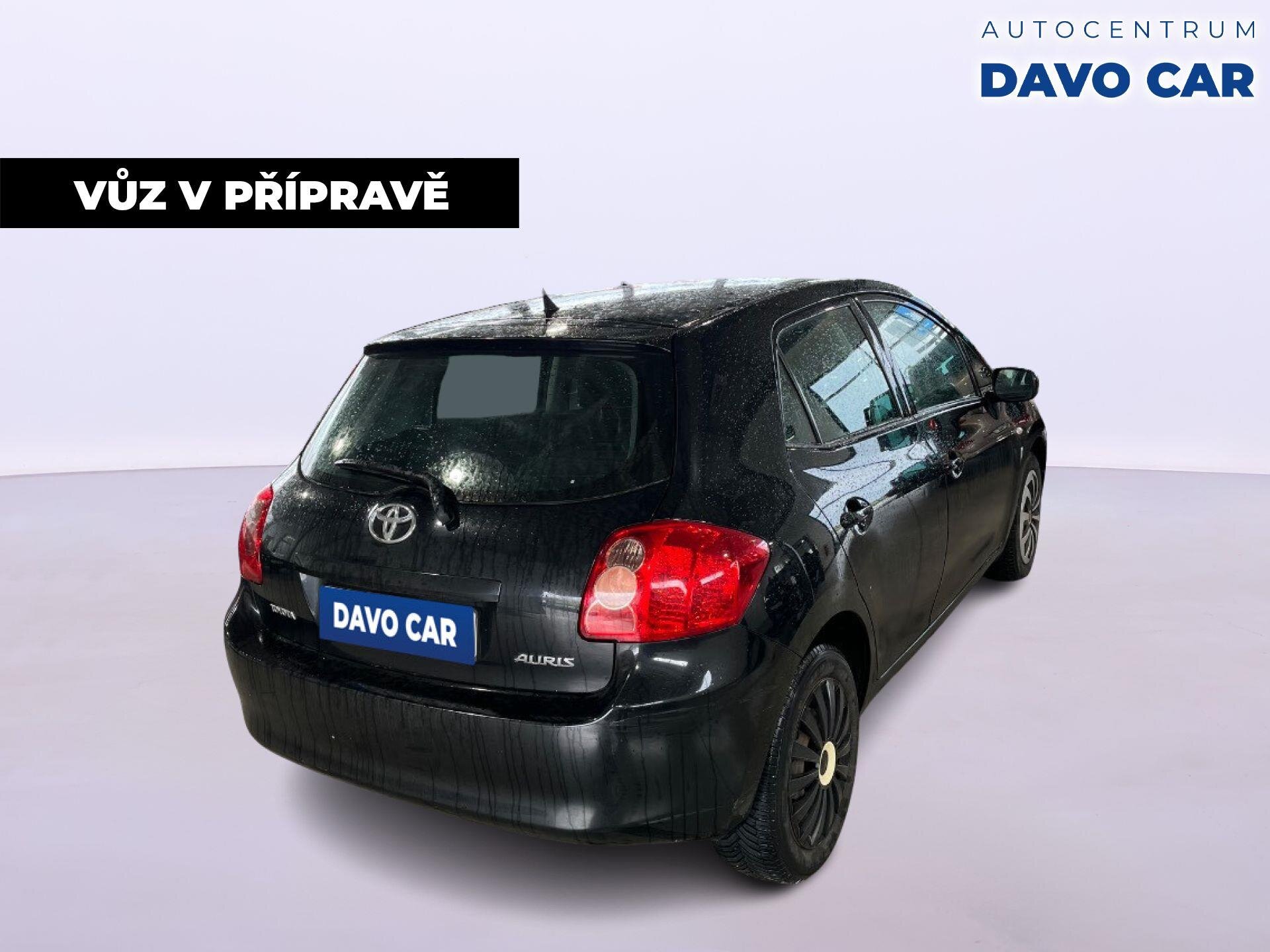 Toyota Auris Hatchback 1,3 l 74 kw