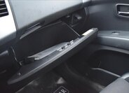 Citroën C-Crosser 44