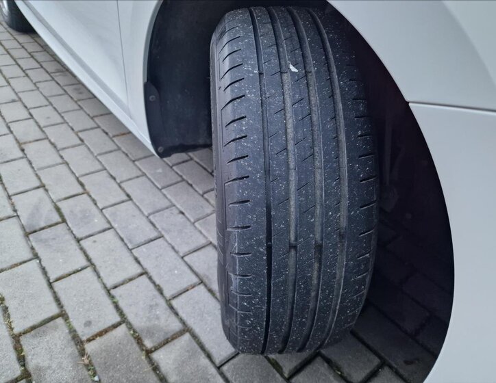 Škoda Octavia Kombi 2,0 l 85 kw