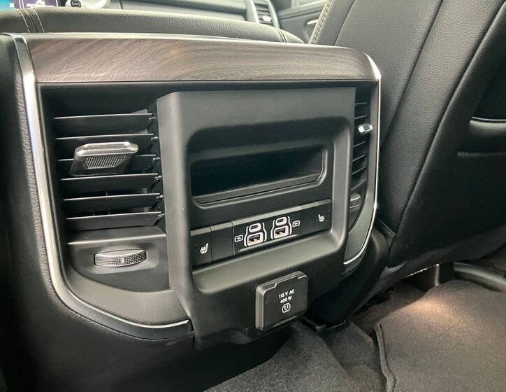 Dodge RAM Pick-up 3,0 l 313 kw