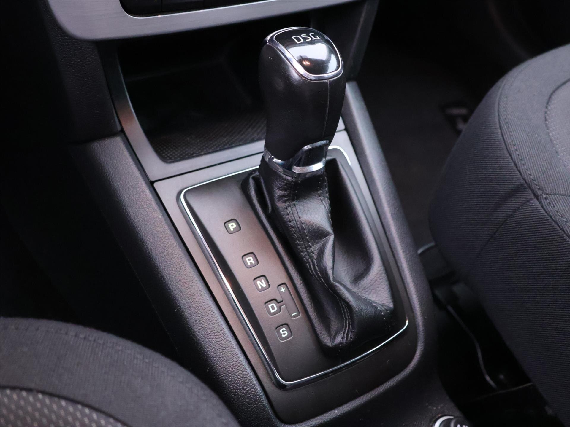 Škoda Yeti SUV / Terénní 1,2 l 77 kw