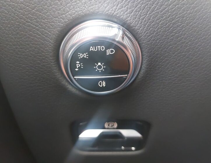 Mercedes-Benz GLC SUV 2,0 l 145 kw