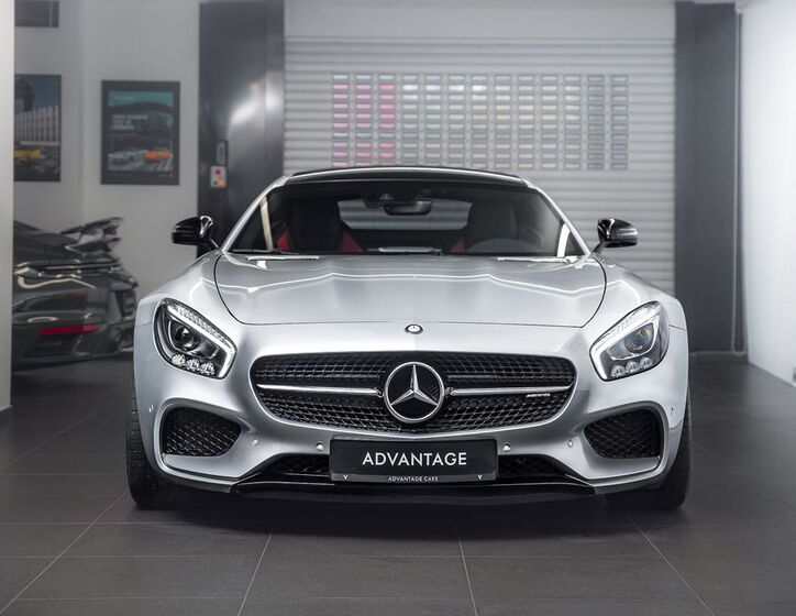 Mercedes-Benz AMG GT 2