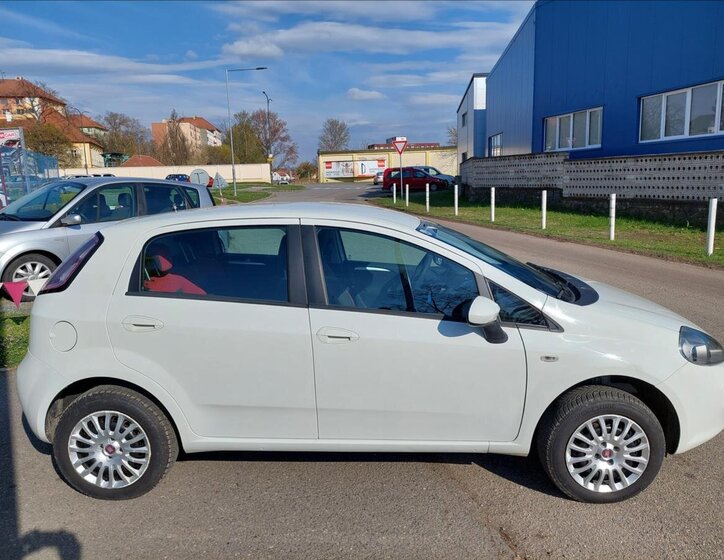 Fiat Grande Punto Hatchback 1,4 l 57 kw