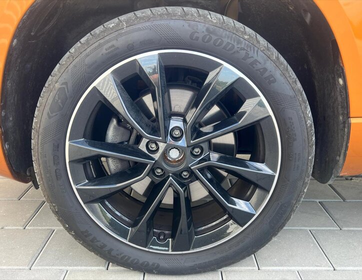 Škoda Karoq Kombi 1,5 l 110 kw