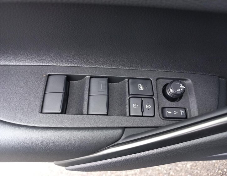 Toyota Corolla Cross CUV 0,0 132 kw