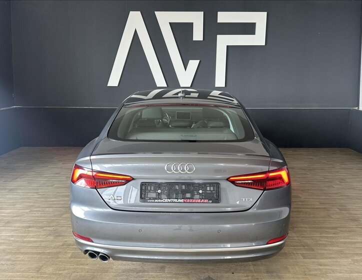 Audi A5 8