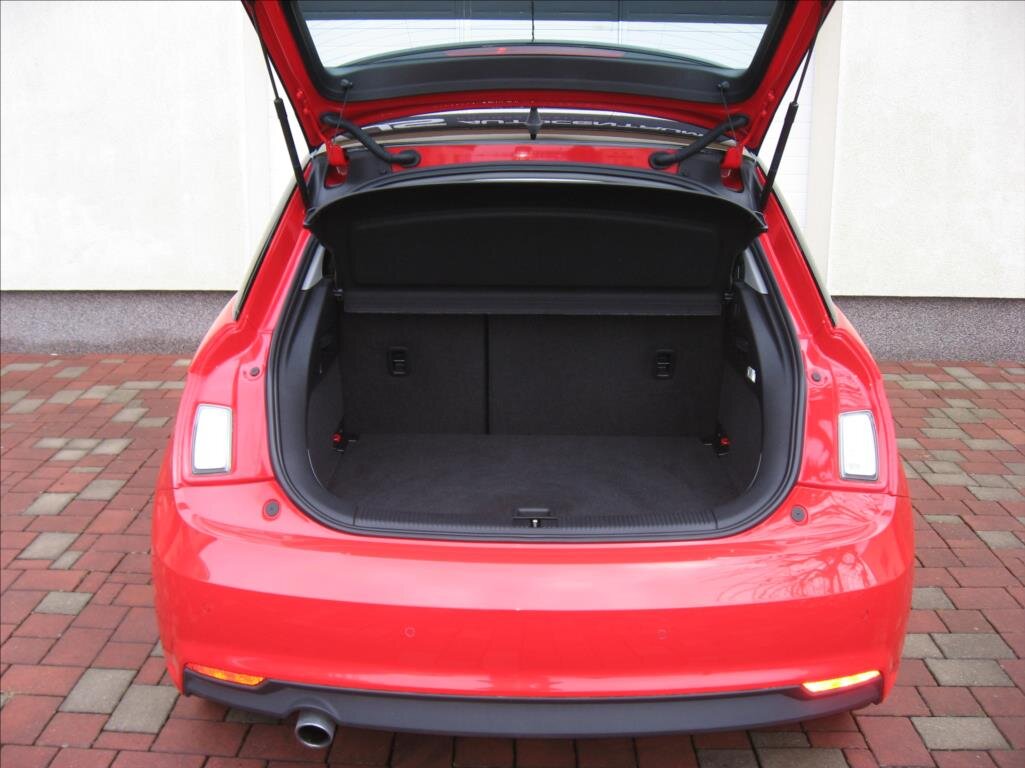 Audi A1 Hatchback 999,0 60 kw