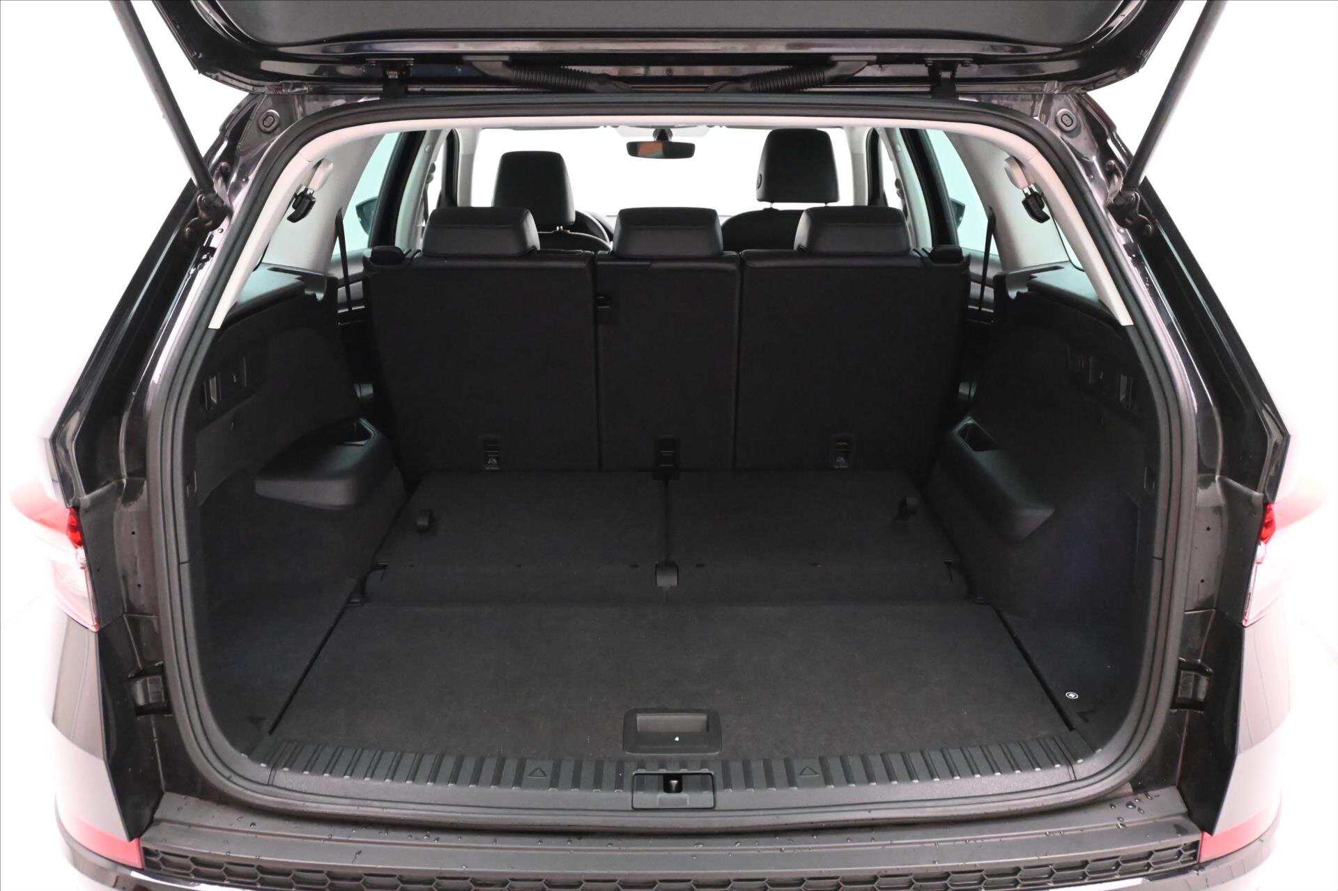 Škoda Kodiaq SUV / Terénní 1,5 l 110 kw