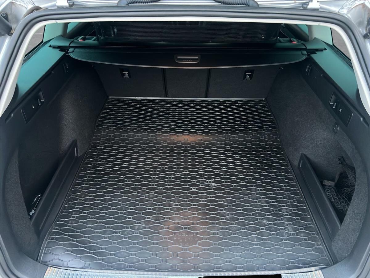 Volkswagen Passat Kombi 2,0 l 140 kw