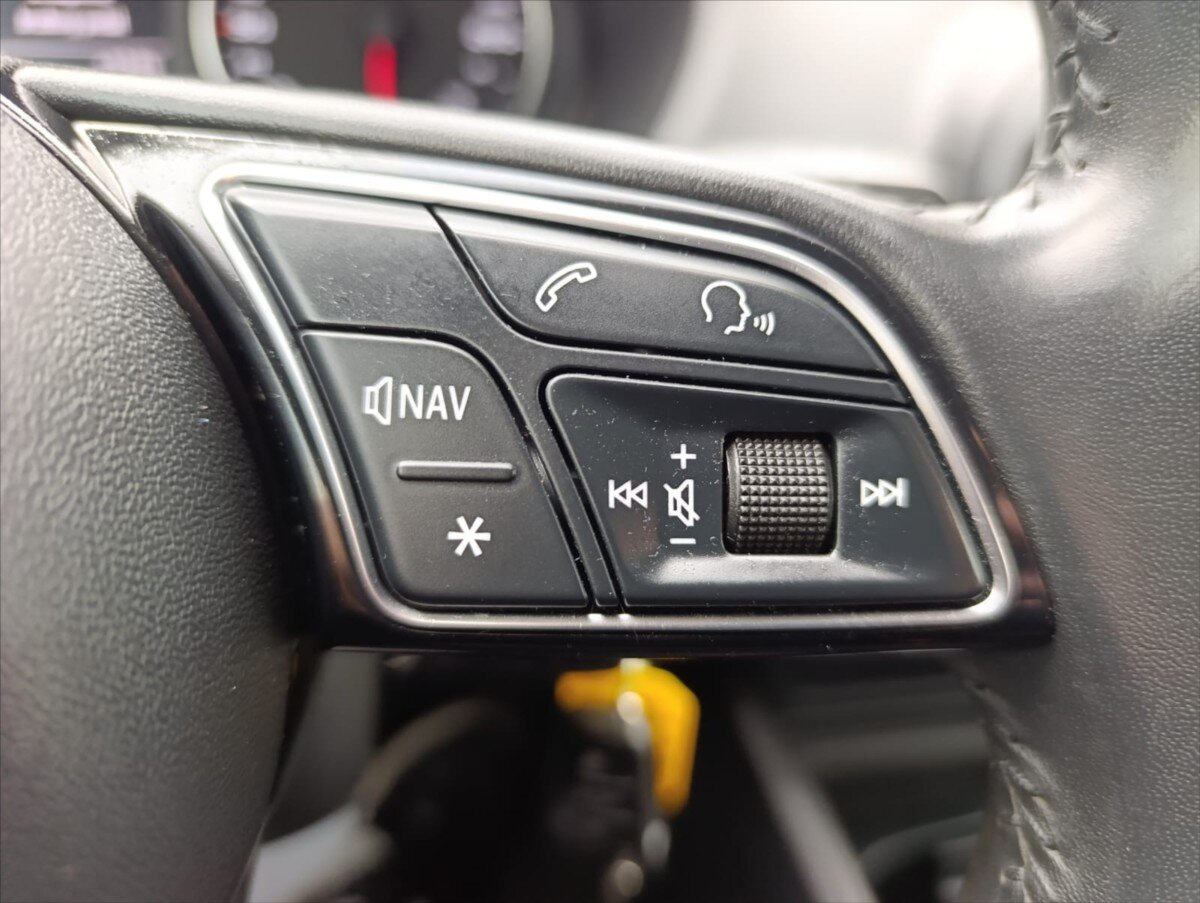 Audi Q2 SUV 999,0 85 kw