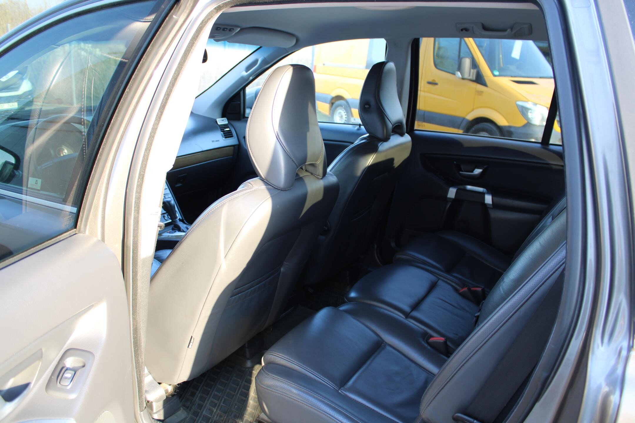 Volvo XC90 SUV / Terénní 2,4 l 136 kw