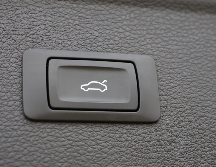 Audi Q5 SUV / Terénní 2,0 l 150 kw