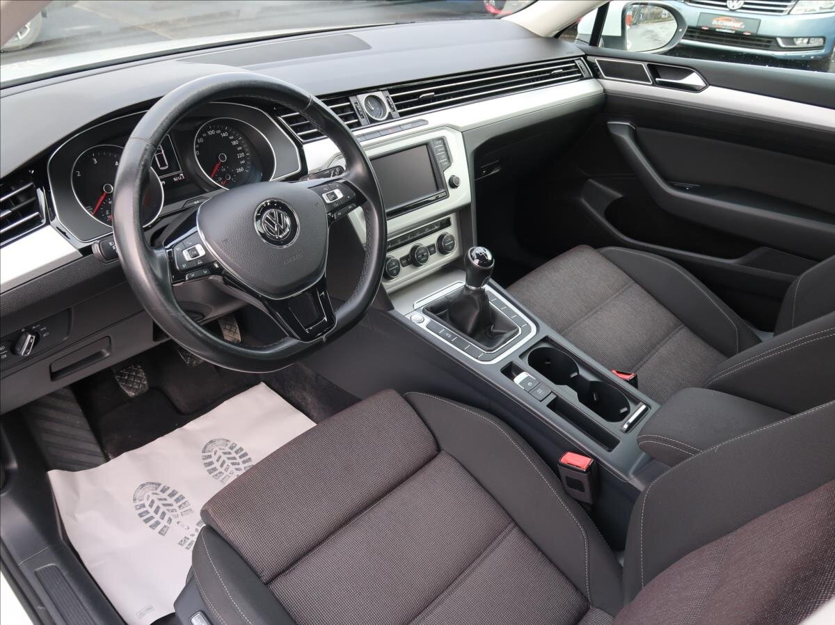 Volkswagen Passat Kombi 2,0 l 110 kw