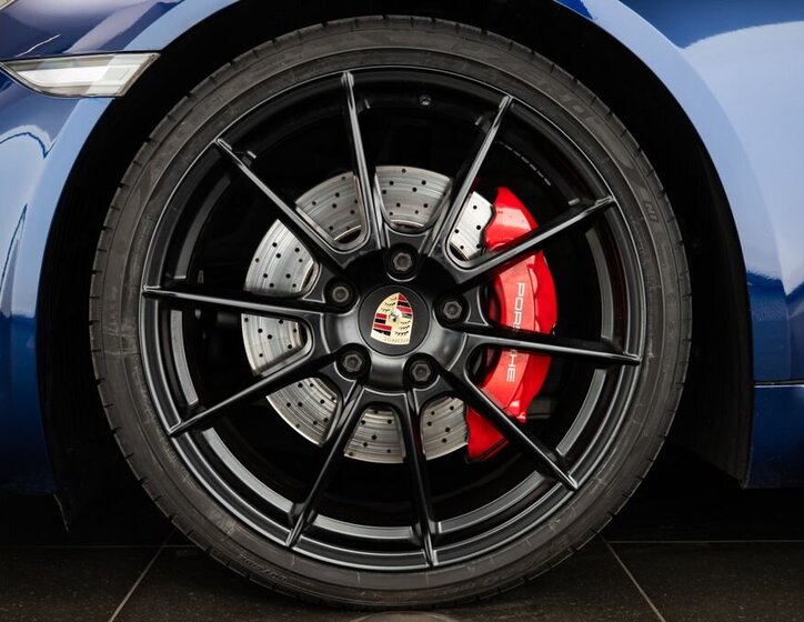 Porsche 718 Kupé 4,0 l 294 kw