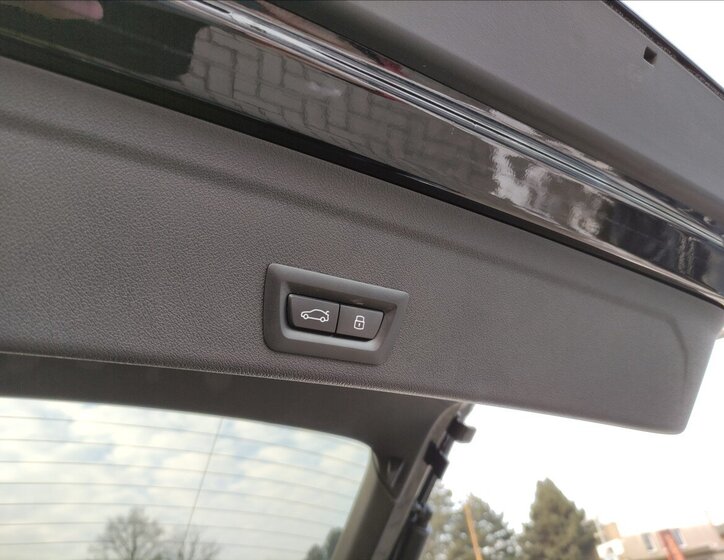 BMW X6 SUV 3,0 l 250 kw