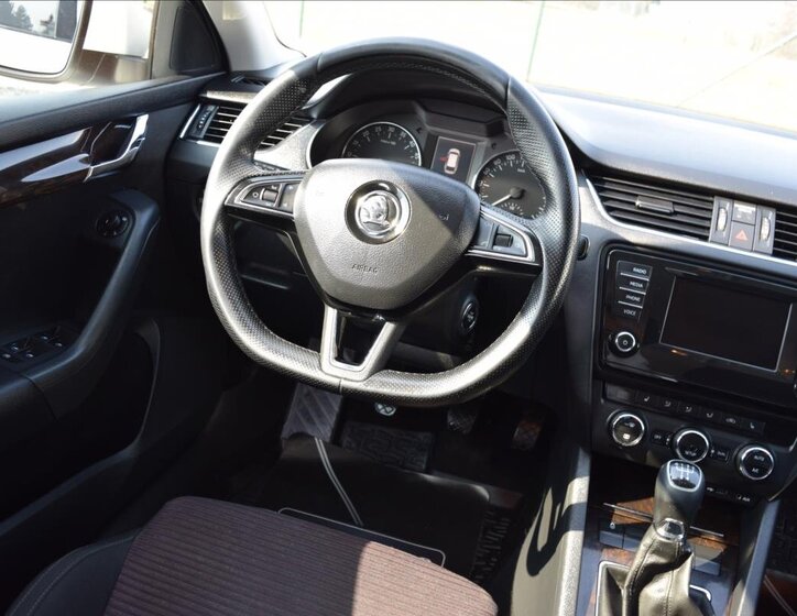 Škoda Octavia Kombi 1,6 l 77 kw