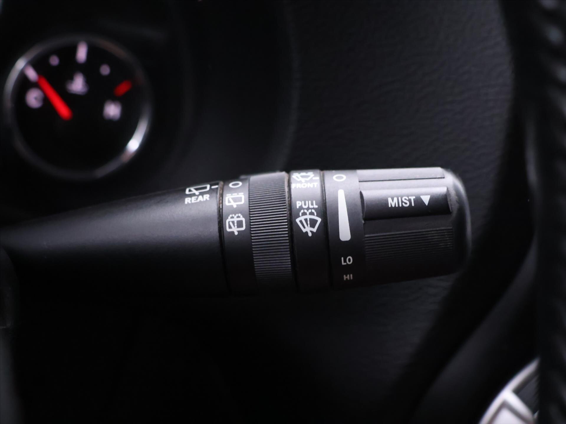 Jeep Wrangler SUV 2,8 l 147 kw