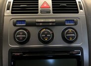 Volkswagen Touran VAN-Minibus 1,9 l 77 kw