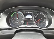 Volkswagen Passat Kombi 1,4 l 115 kw