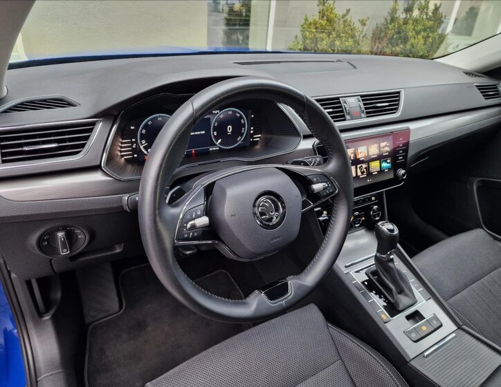 Škoda Superb Kombi 1,5 l 110 kw