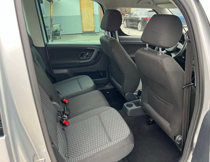 Škoda Roomster 13