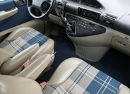 Peugeot 806 Kombi 2,1 l 80 kw