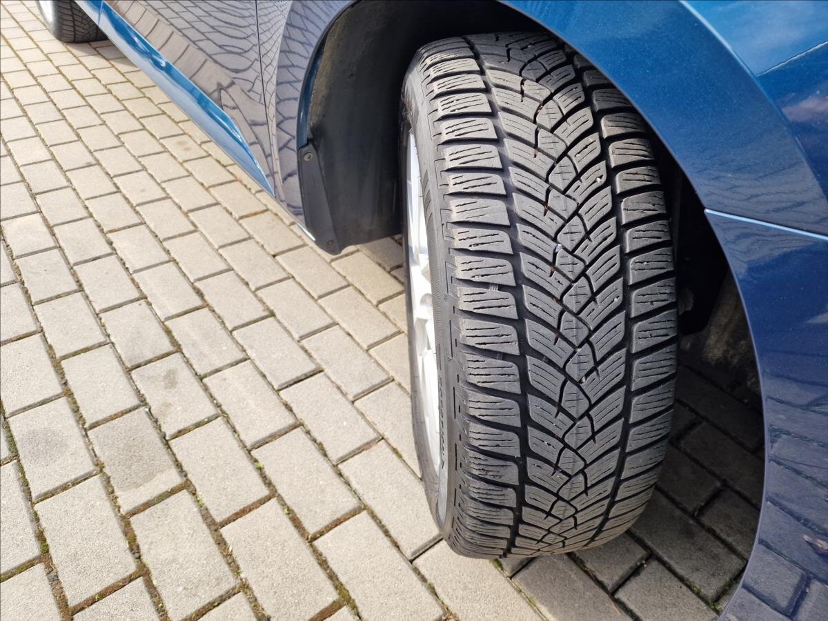 Škoda Superb Kombi 2,0 l 147 kw