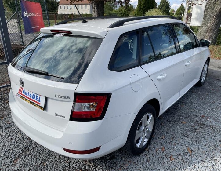 Škoda Fabia Kombi 999,0 70 kw