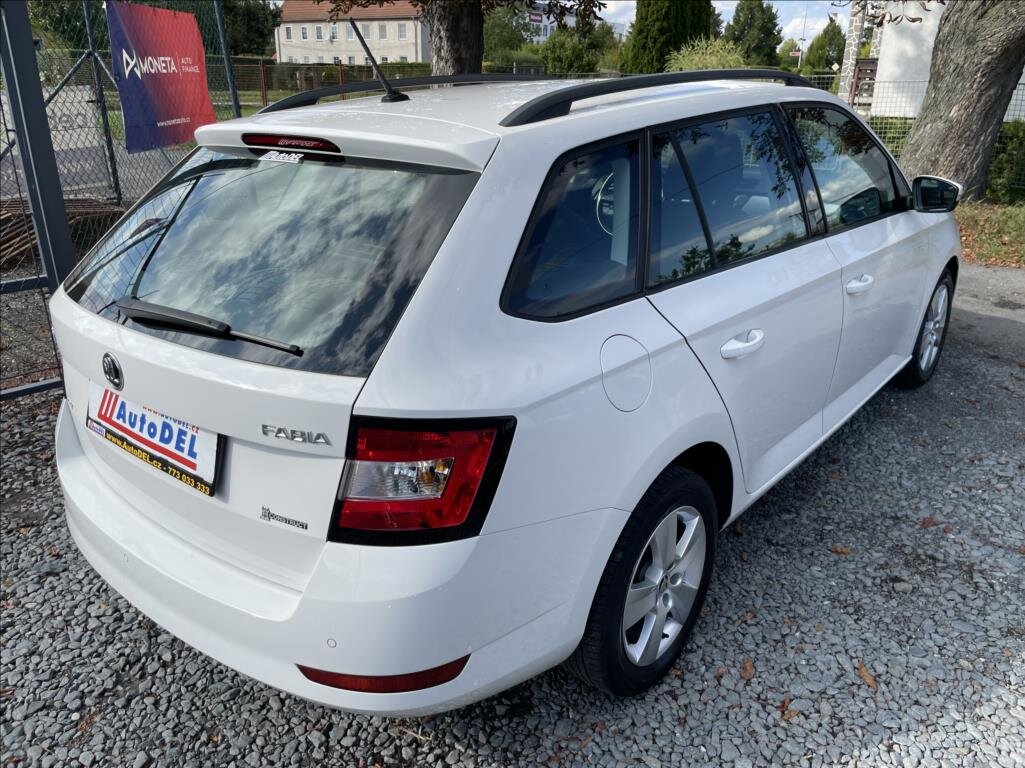 Škoda Fabia Kombi 999,0 70 kw