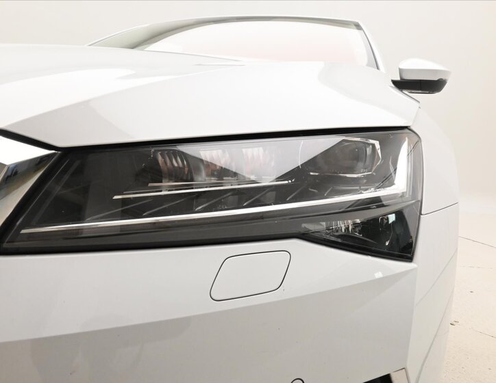 Škoda Superb Kombi 1,4 l 115 kw