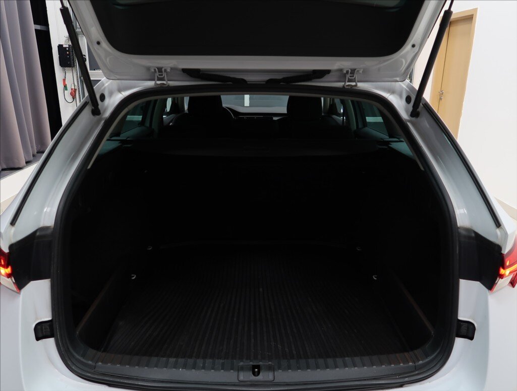 Škoda Octavia Kombi 2,0 l 85 kw