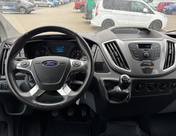 Ford Transit 26
