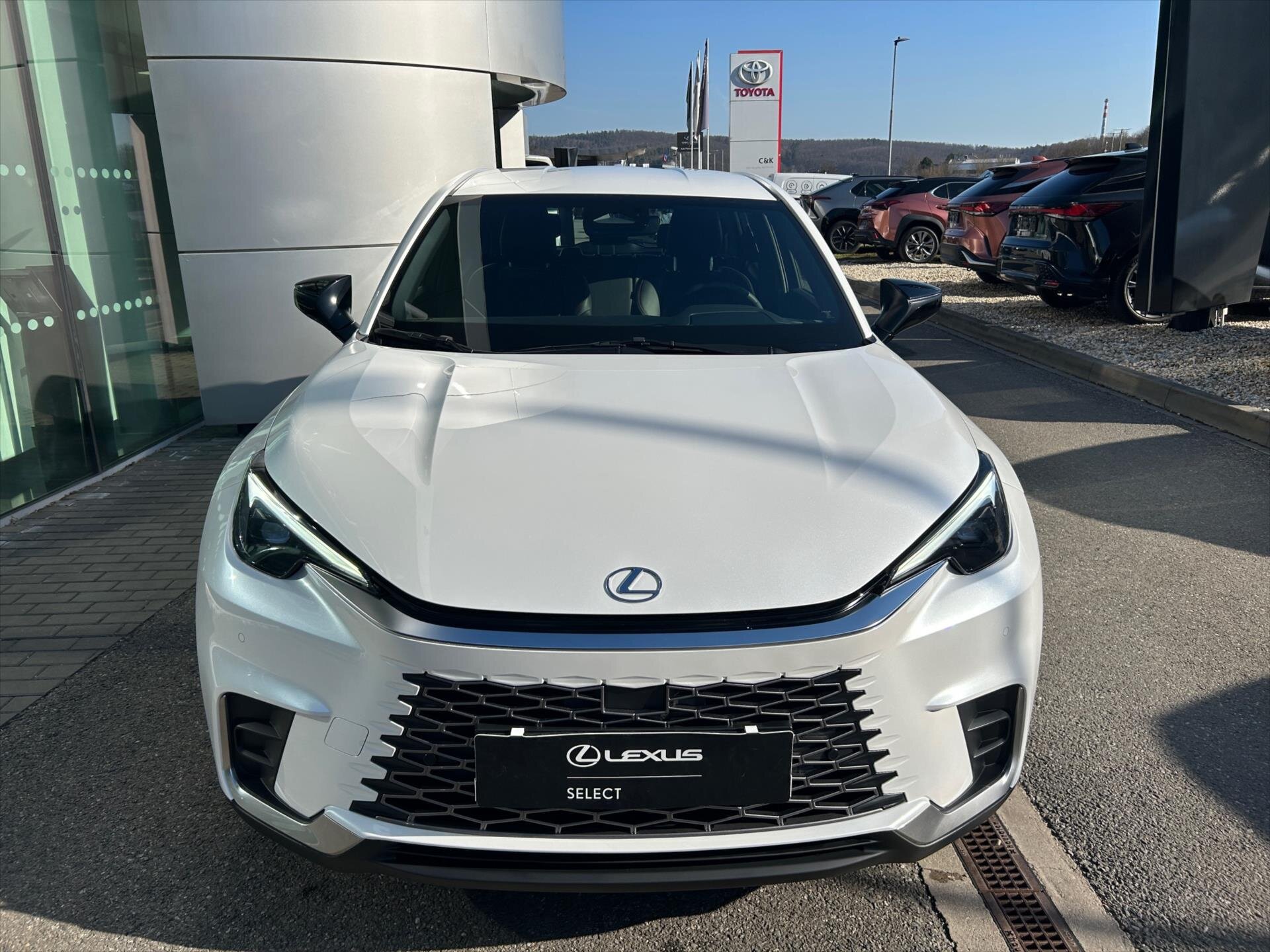 Lexus LBX Kombi 1,5 l 67 kw