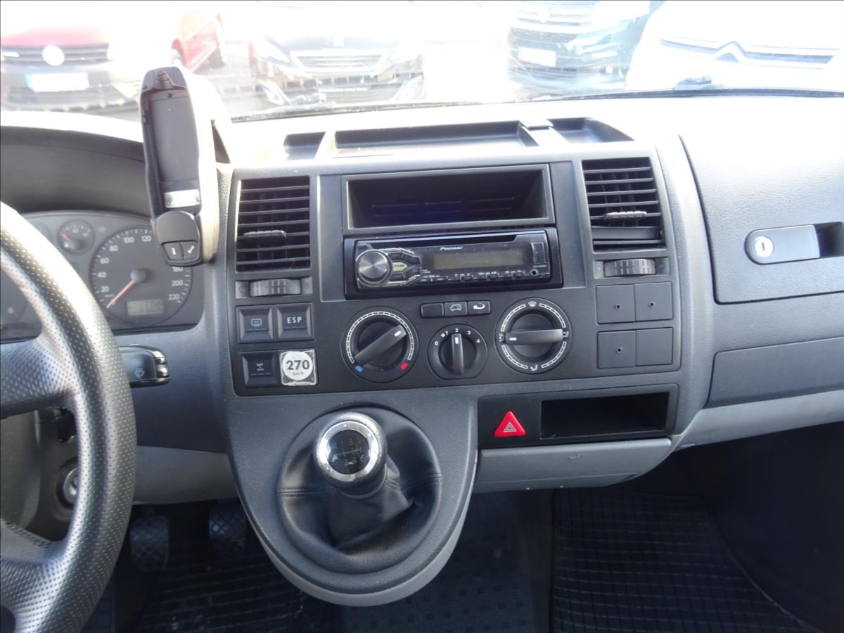 Volkswagen Caravelle