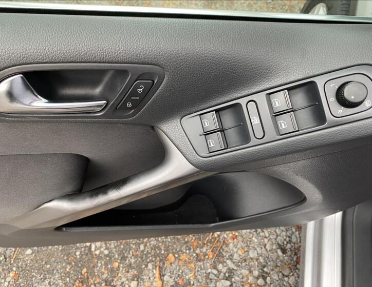 Volkswagen Tiguan 13
