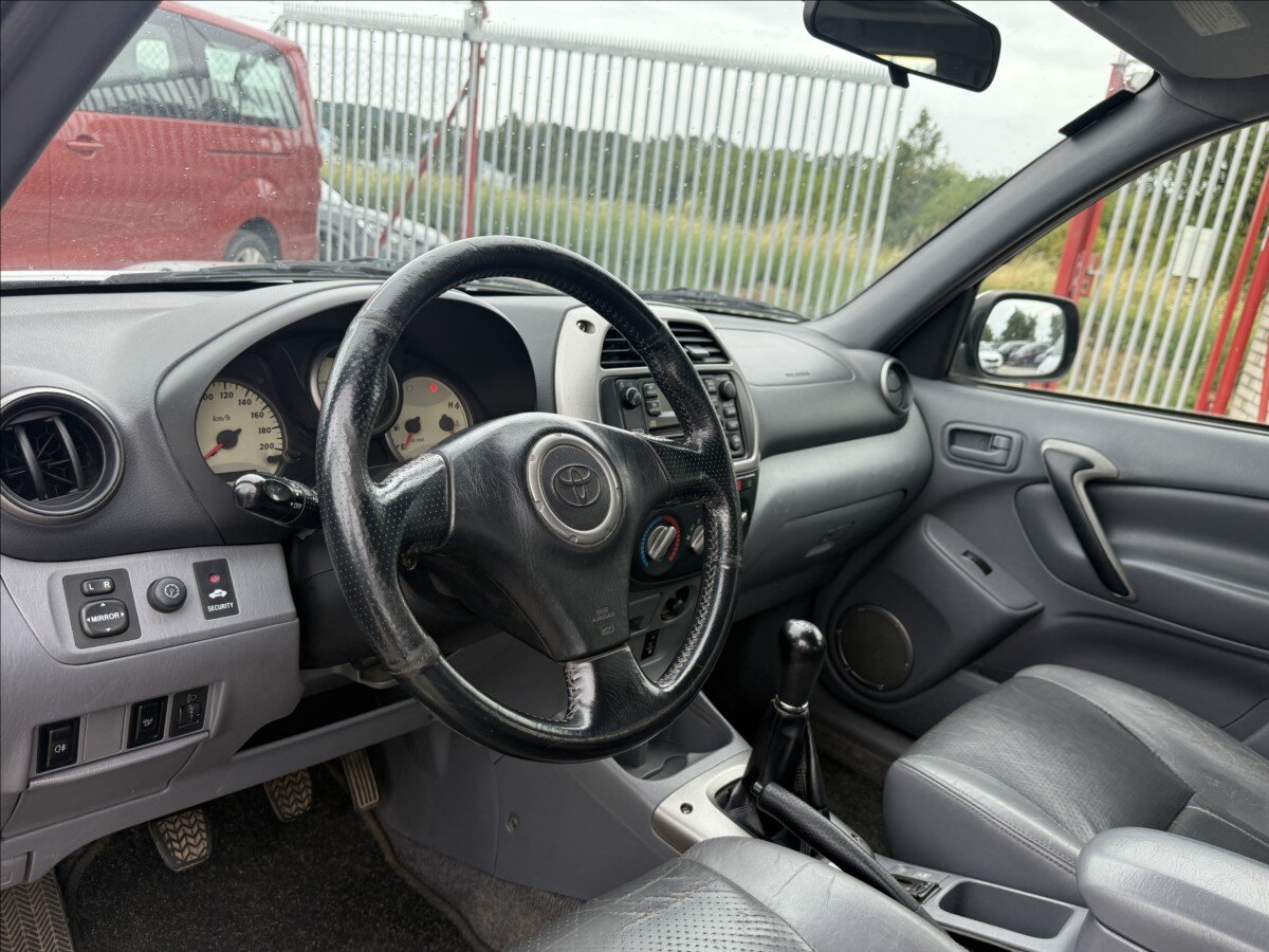 Toyota RAV4 Ostatní 2,0 l 85 kw