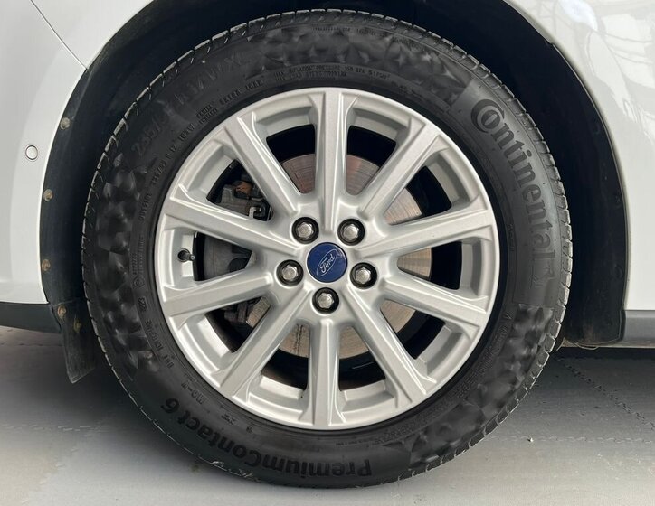 Ford S-MAX MPV 2,0 l 110 kw
