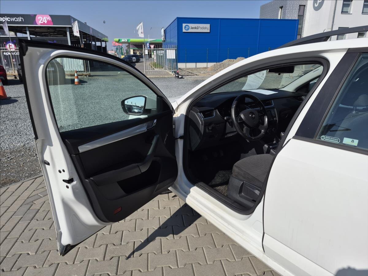 Škoda Octavia Kombi 1,6 l 77 kw