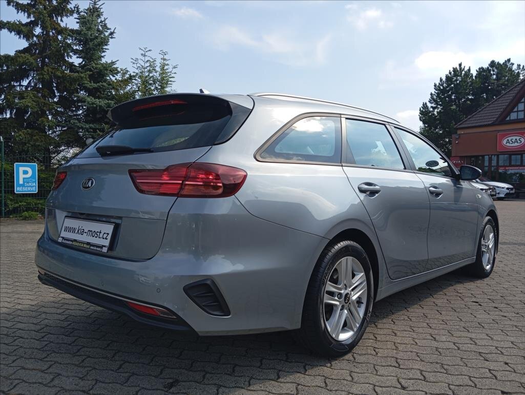 KIA Ceed Kombi 1,5 l 118 kw