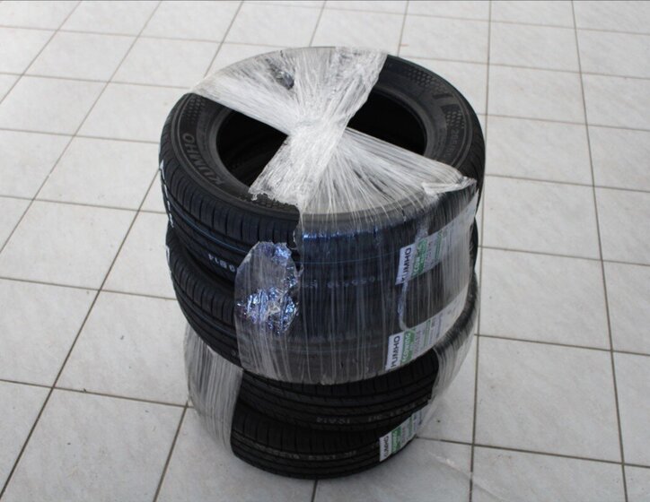 Toyota Corolla Sedan / Limuzína 1,6 l 97 kw