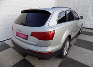 Audi Q7 7