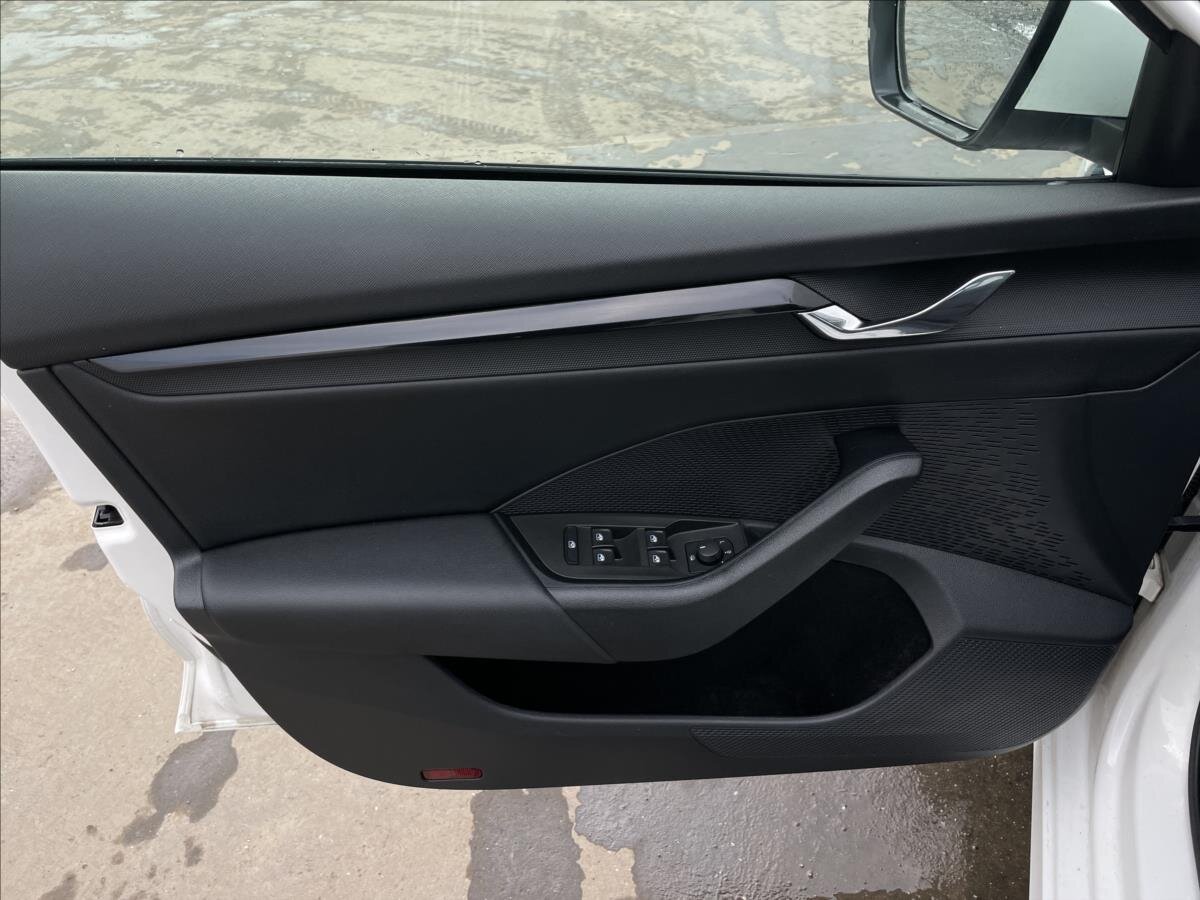 Škoda Octavia Kombi 2,0 l 85 kw