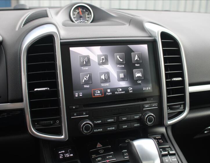 Porsche Cayenne SUV 4,1 l 283 kw