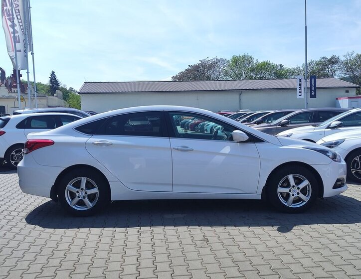 Hyundai i40 Sedan / Limuzína 1,7 l 85 kw
