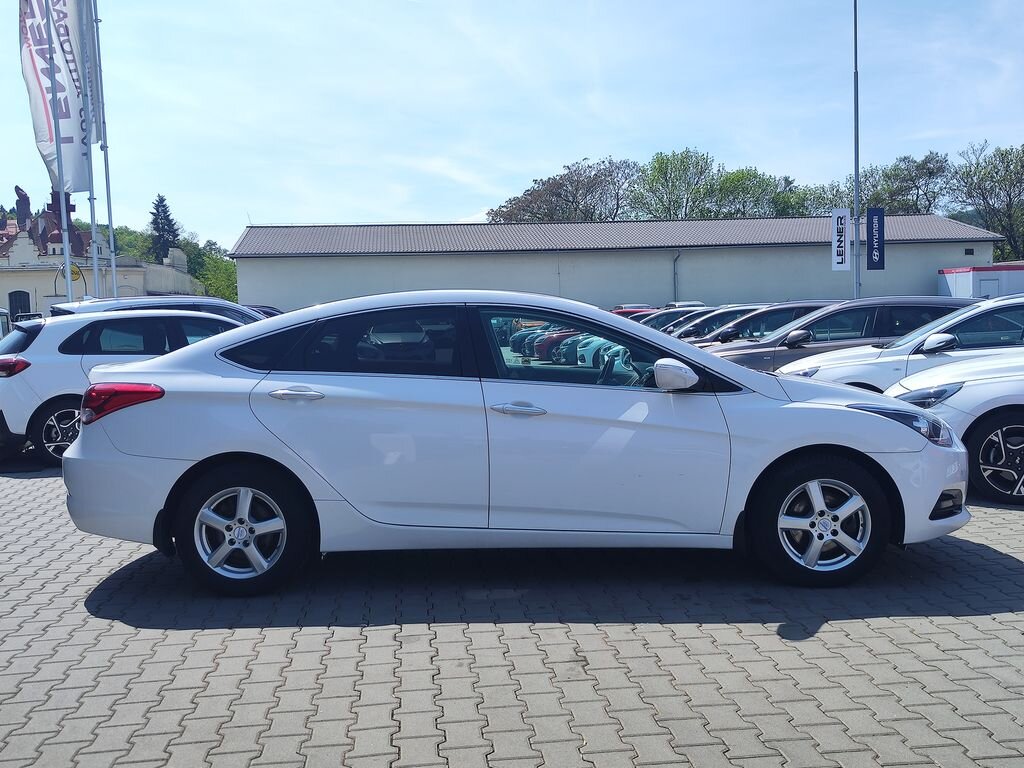Hyundai i40 Sedan / Limuzína 1,7 l 85 kw