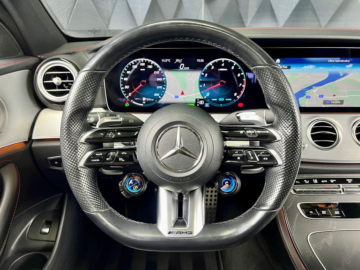 Mercedes-Benz Třídy E Kombi 3,0 l 320 kw