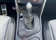 Volkswagen Tiguan 9